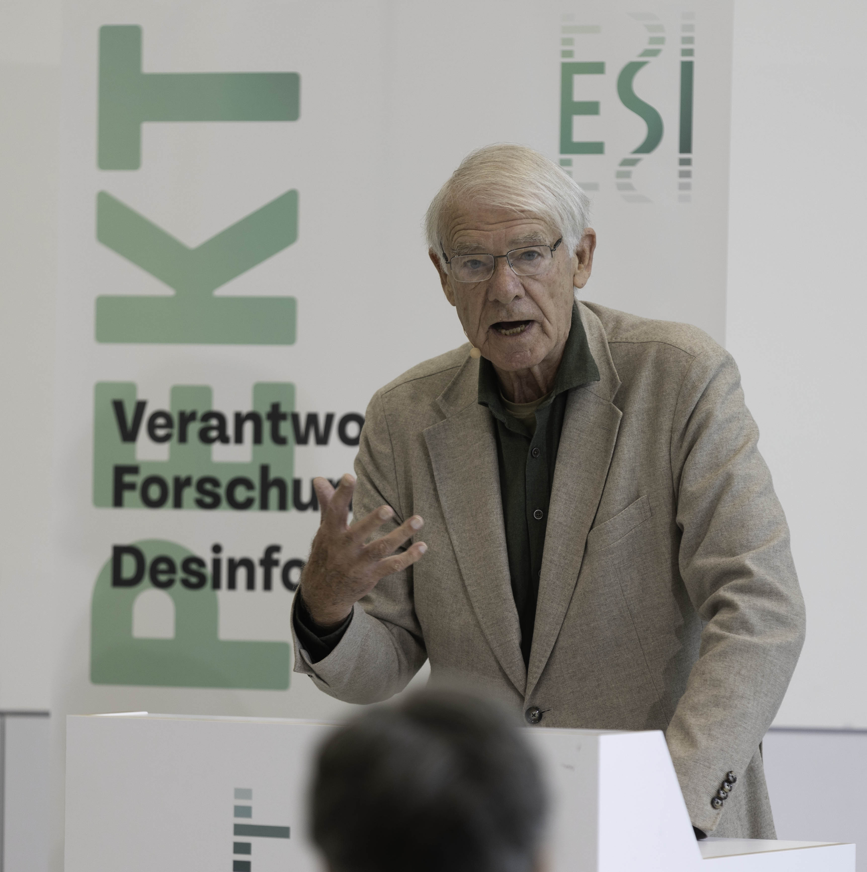 Prof. Wolf Singer, founding director of the Ernst Strüngmann Institute | © ESI